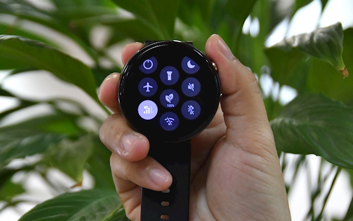 Smartwatch tương lai, apple watch sử dụng esim, esim 2020, esim tích hợp mới, viettel dự án, viettel triển khai esim, đồng hồ thông minh 2020, đồng hồ apple mới, công nghệ mới, viettel smart watch